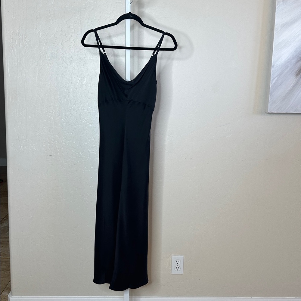 NWT Chaser 100% Silk XS Elegant Black Sleeveless Dress